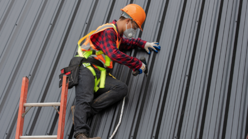 Customer Satisfaction Guaranteed: Signs of a Trustworthy Roofing Company